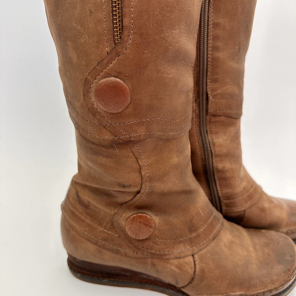 Miz Mooz Women's Brown Leather Portia Button Boots Size 7.5 - Picture 2 of 12